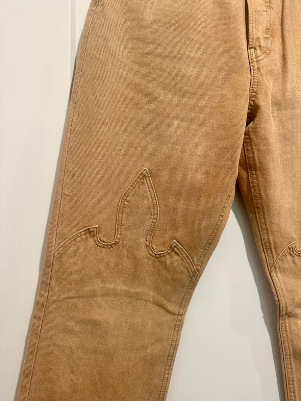 RE/DONE Easy Straight Jeans in Western Desert Sand - Picture 4 of 7
